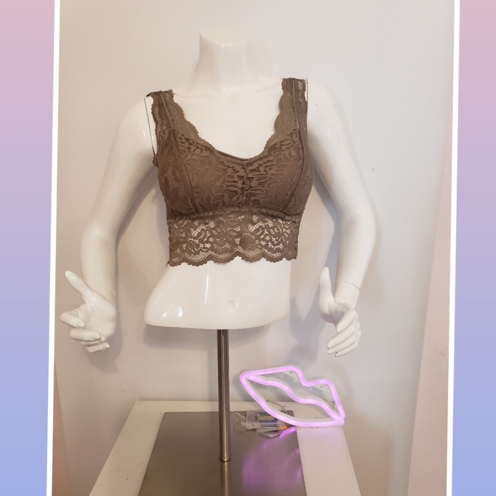 🤎En Creme Lace Crop top🤎